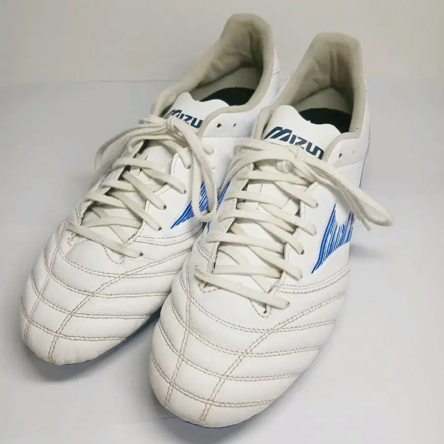 미즈노 모렐리아 네오 4 프로 ag 캥거루가죽 축구화 270mm
