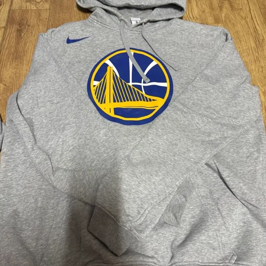 NBA나이키 골든스테이트 후드티 팝니다