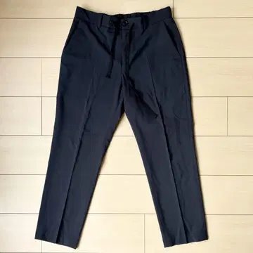 새상품급 쉽스 SHIPS CORDURA 이지 슬랙스 팬츠 M