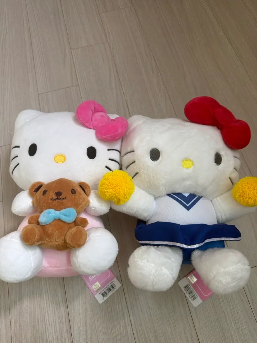 헬로키티 봉제인형