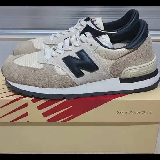 뉴발란스 990v1베이지블랙