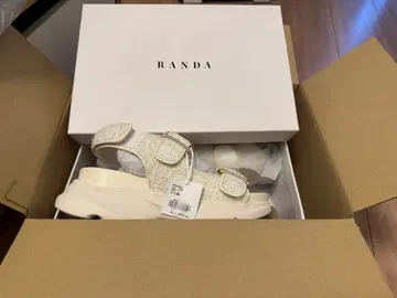 RANDA 더블 벨트 트위드 스포츠 샌들 아이보리 S 미사용 새상품