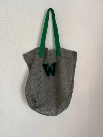 라들로 메쉬 백 그레이 x 그린