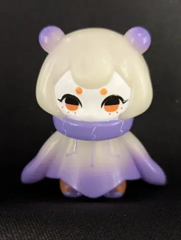 MEDICOMTOY VAG 10th ANNIVERSARY 2 전자문어 전자문어 (축광풍)