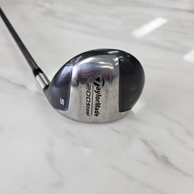 테일러메이드 정품 200steel 5번 18도 R 중고우드