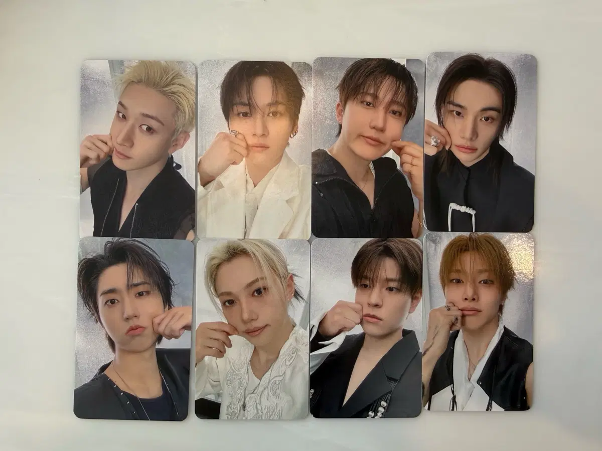 스트레이키즈 런잇 엠디 오프라인 4만원 포카 ot8