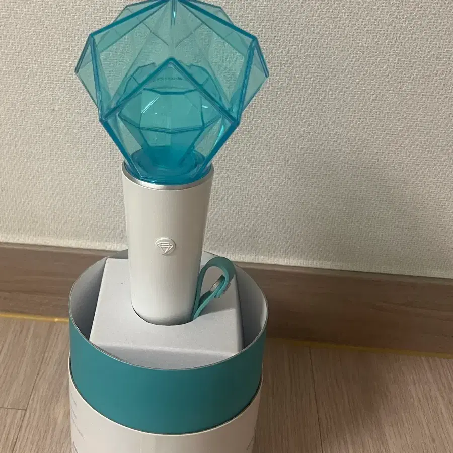 샤이니 응원봉 샤팅스타 판매합니다