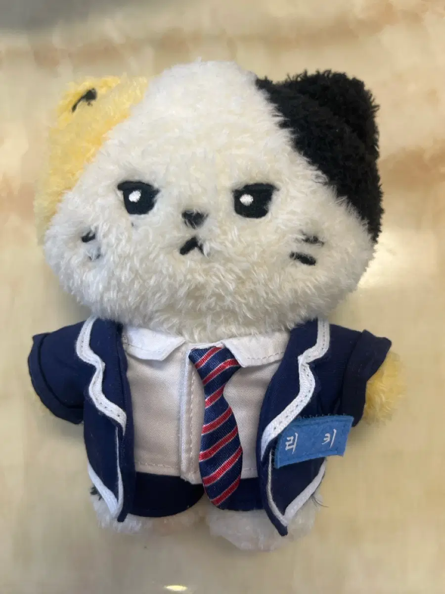 제로베이스원 제로니 리니니 교복 플래쉬 판매합니다