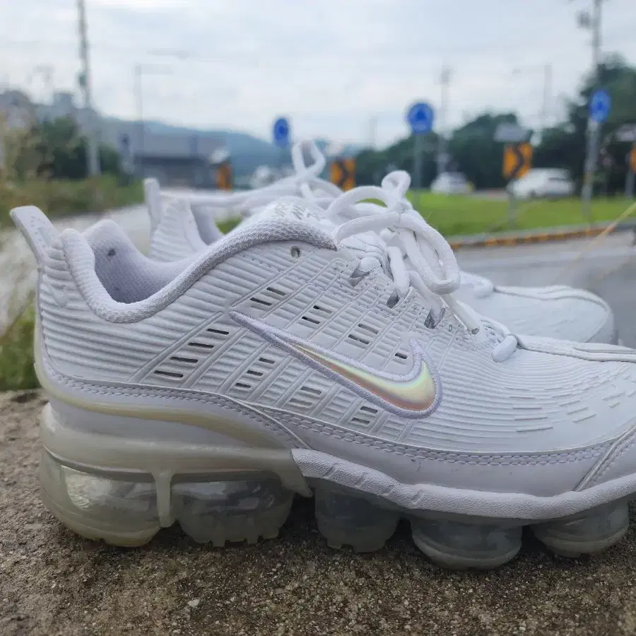 나이키 에어 베이퍼맥스 360 여성 운동화 240mm 화이트