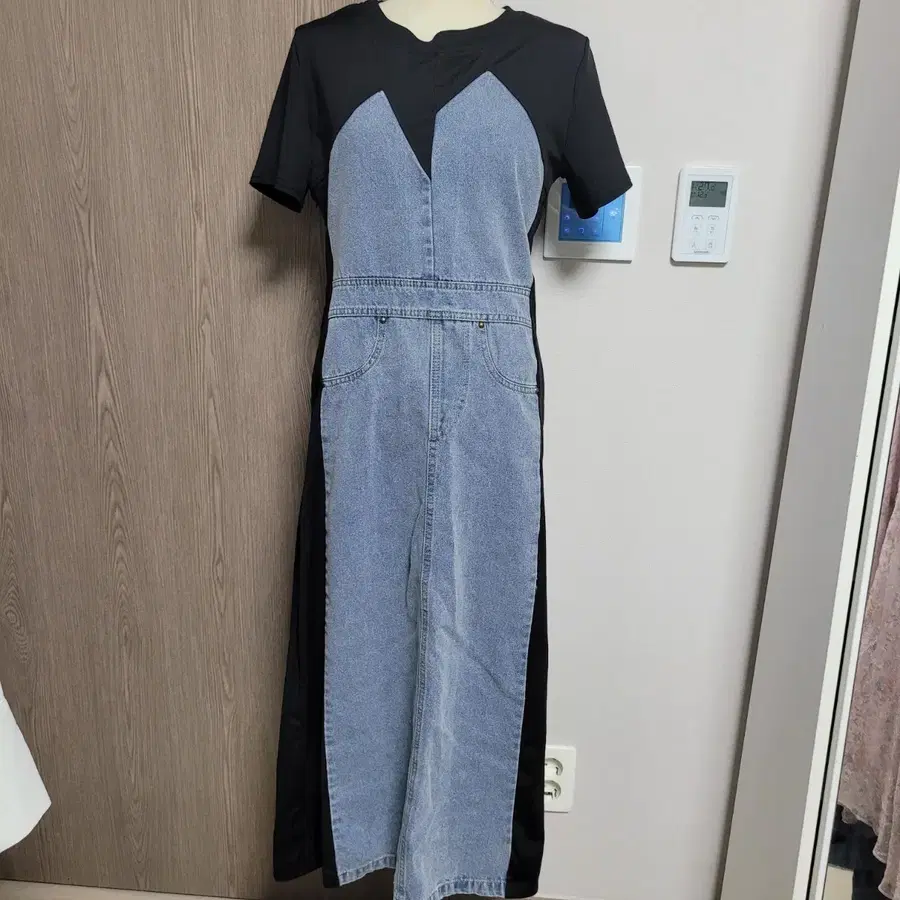 르니앤맥코이 스판 롱 원피스