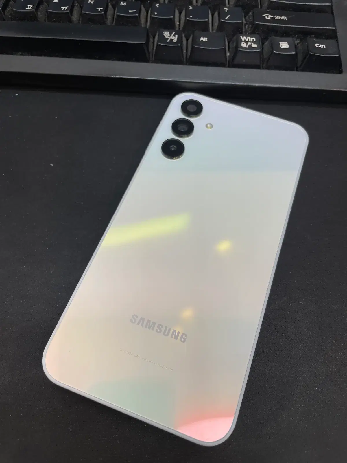 갤럭시버디3 블루 128GB 상태좋은 중고12만8천팝니다.