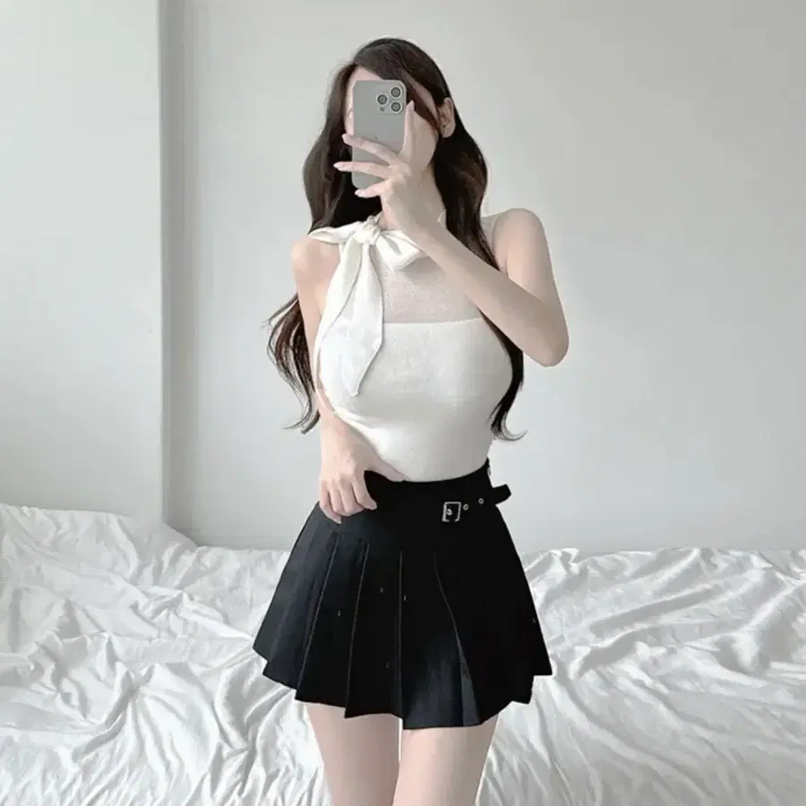 립앤데이 시스루 리본 셔링 니트티 새상품 데이트룩 하객룩 홀복 파티룩