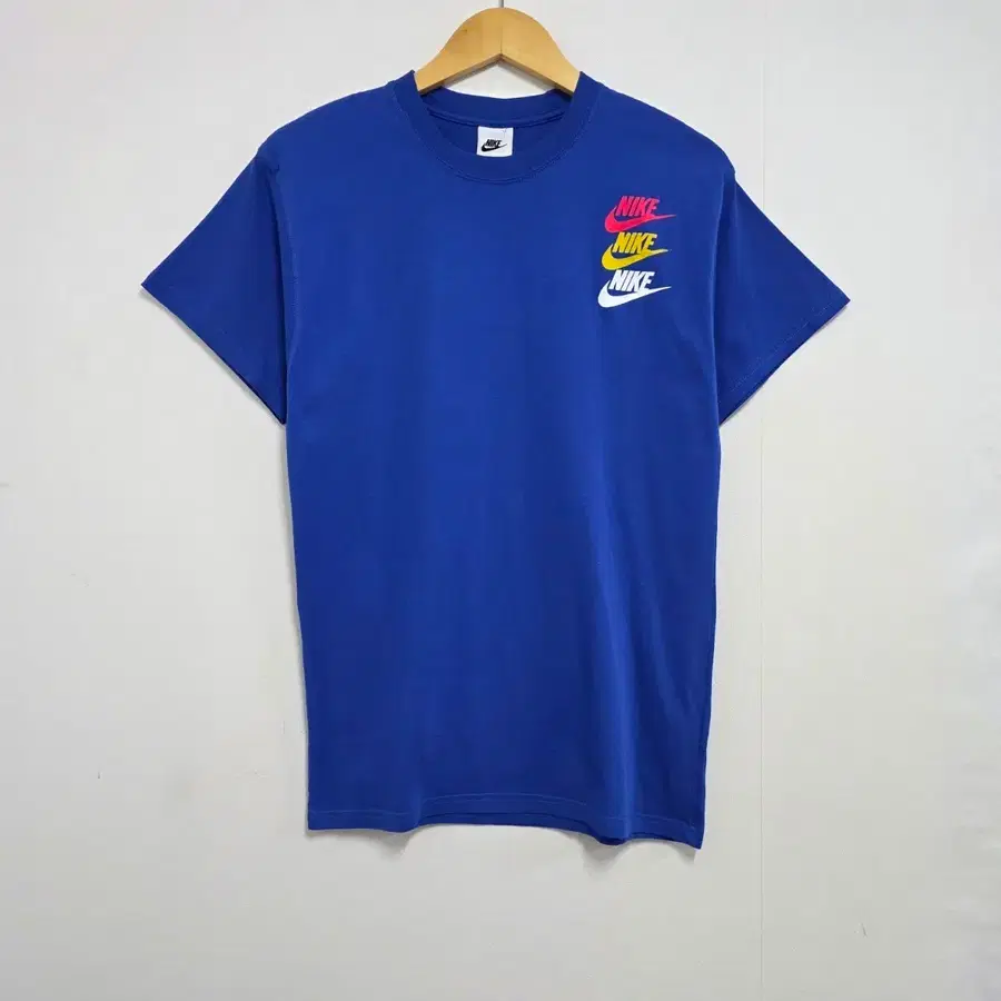 XS 90) 나이키 NSW 멀티스우시 반팔티셔츠 블루