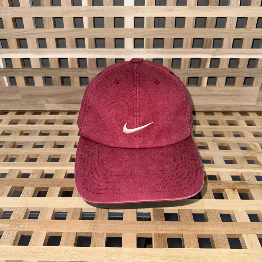 00s 나이키 골프 타이거 우즈 버건디 캡