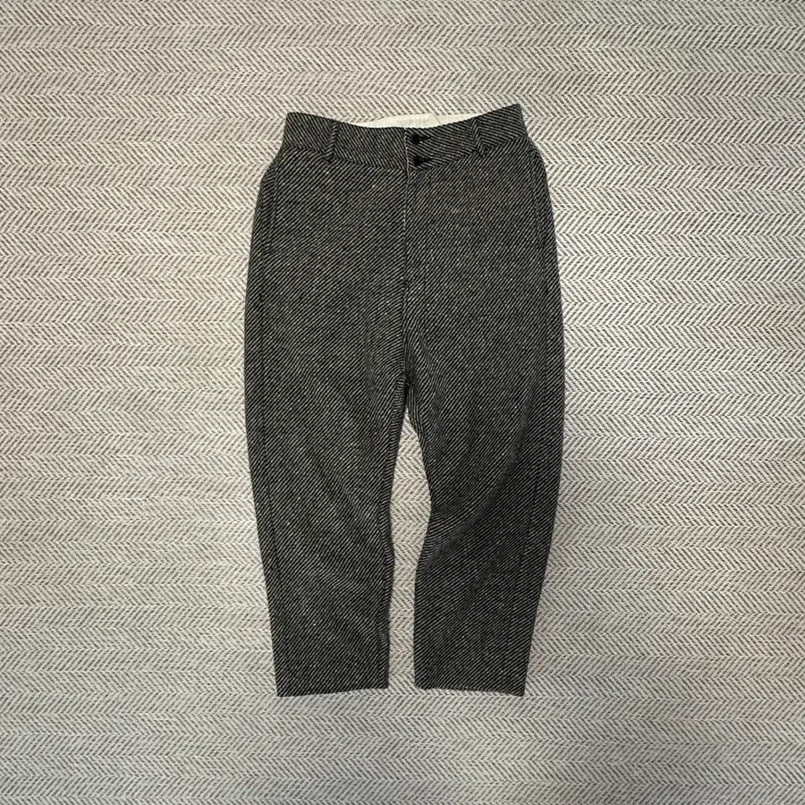 ZUCCA pants