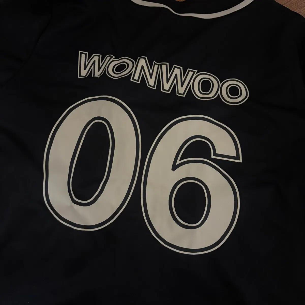 Shop 라잇히어유니폼 on Bunjang Global Site - No more Korean account!