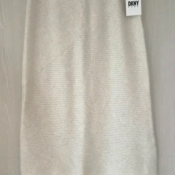DKNY한섬 모달,견 스커트 새상품