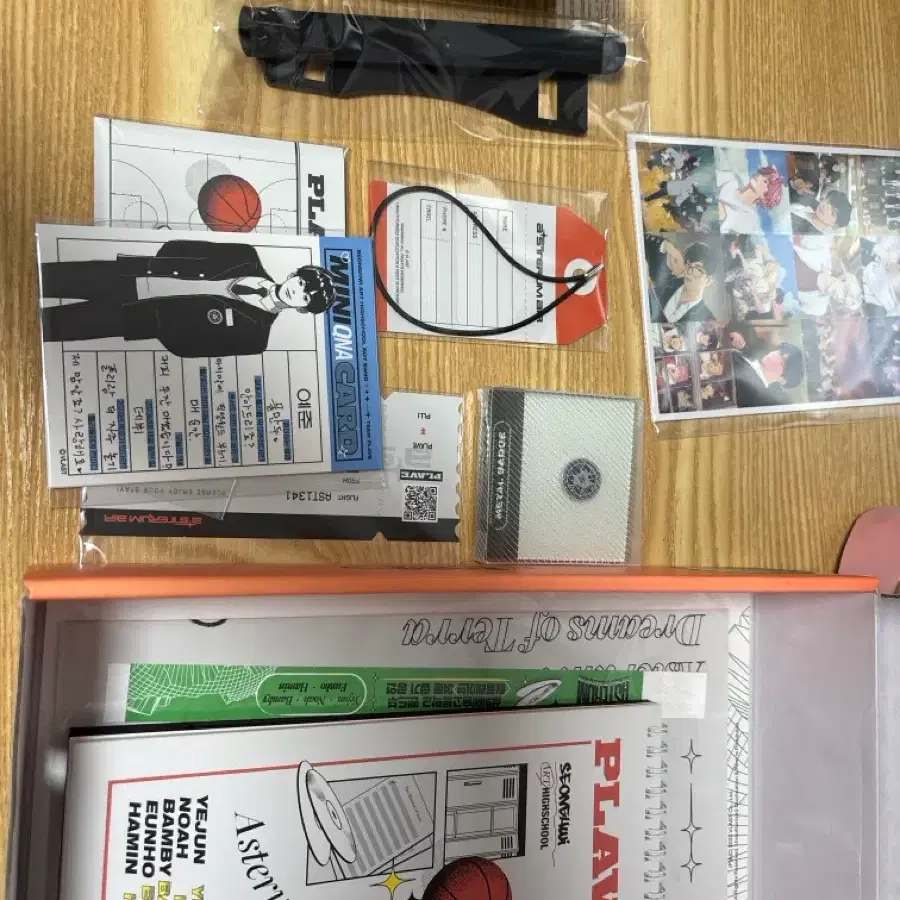 플레이브 2024 시즌그리팅 봉투 개봉x