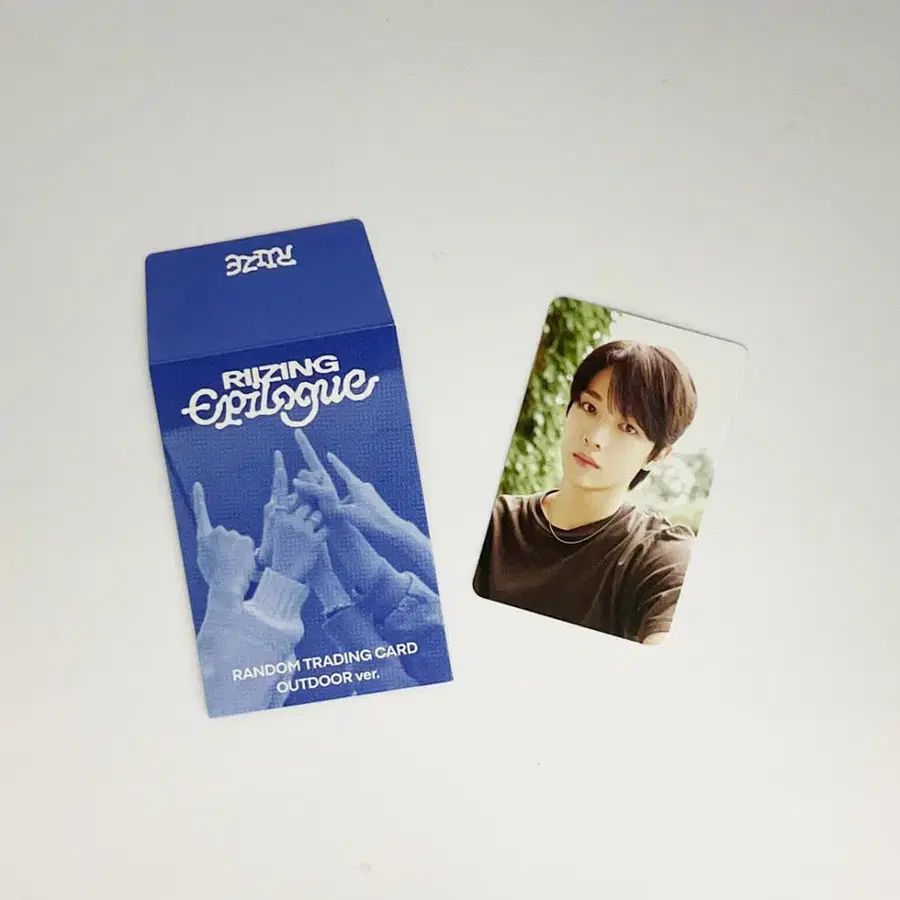 라이즈 성찬 온더싱스트리트 포토카드 아웃도어_1