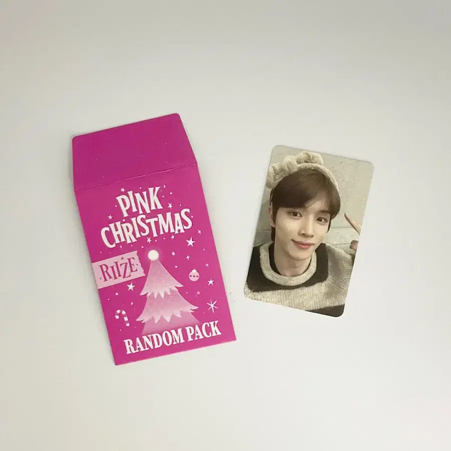라이즈 성찬 2023 핑크 크리스마스 포토카드 포카 RIIZE SUNGCHAN 2023 PINK CHRISTMAS PHOTOCARD 2