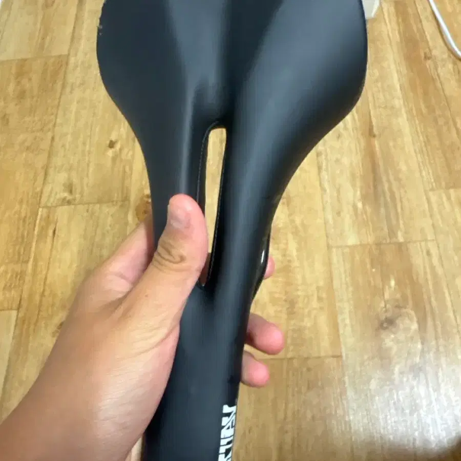 라이더스웨이 안장 팔아요