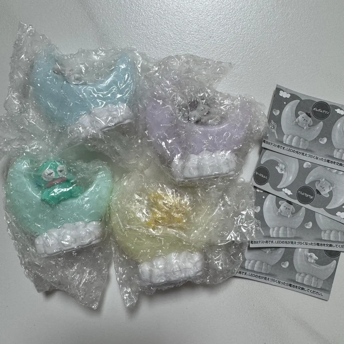 산리오 달빛 무드등가챠 4종일괄 미개봉