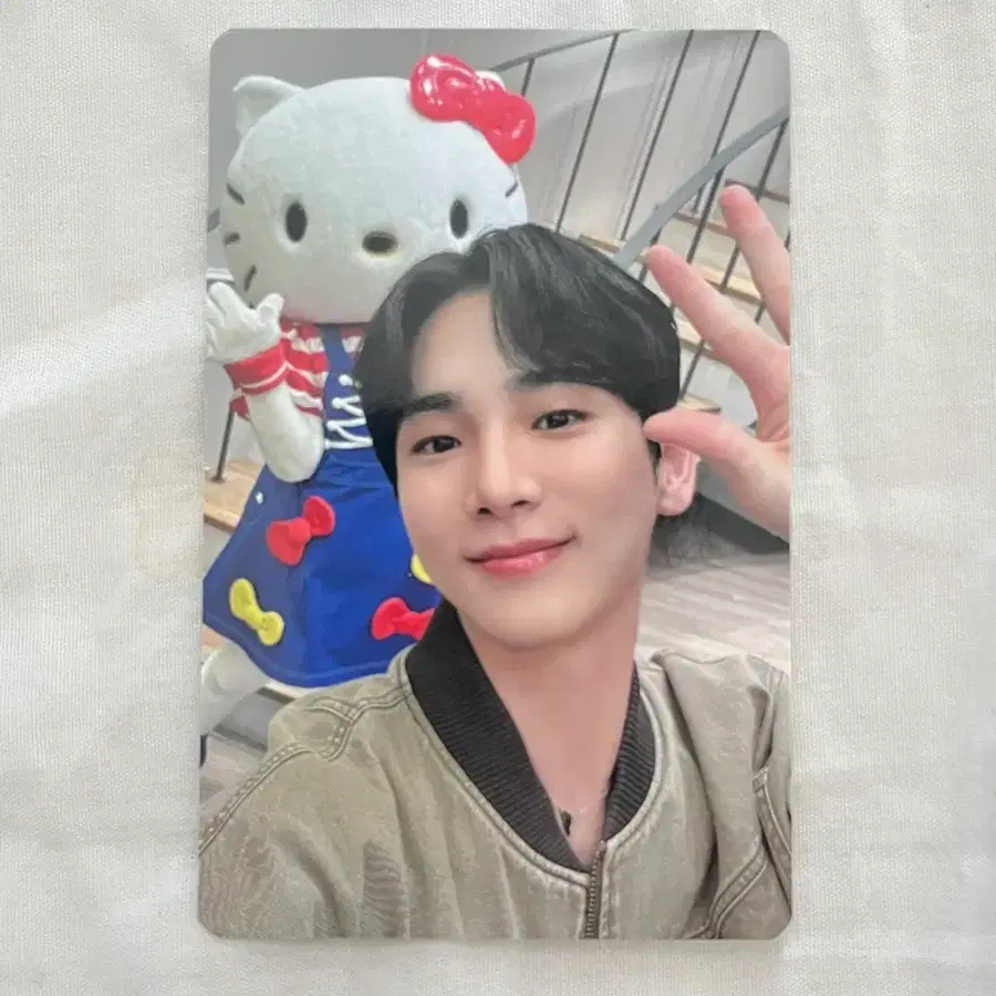 샤이니 키 복실이 x 헬로키티 포카