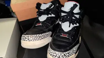 Jordan Son of Mars Black Cement