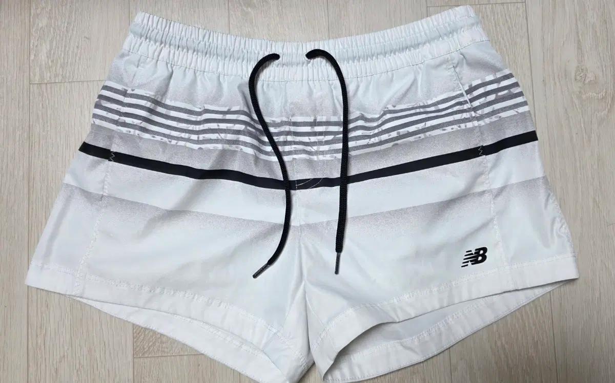 뉴발란스 워터팬츠 75(M)
