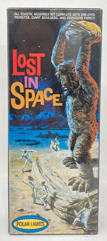 PLAYING MANTIS ALL PLASTIC ASSEMBLY KIT LOST IN SPACE