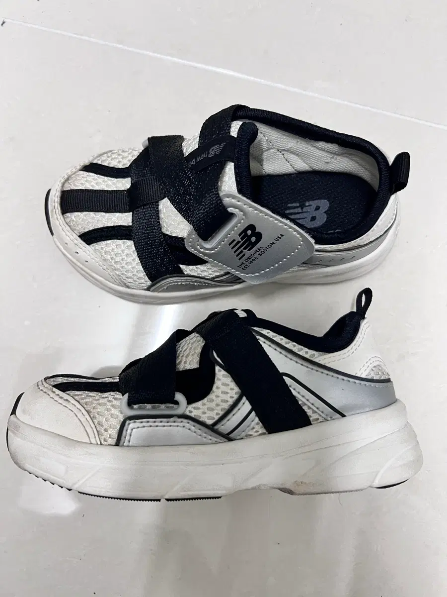 뉴발란스 샌들 K5301B1P