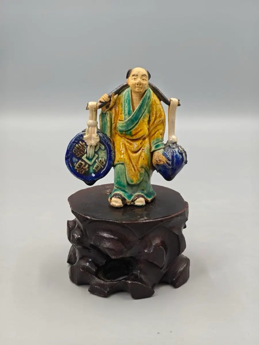 20세기 중반(1950~70) 빈티지 석완요 삼채풍 행상 인물상 중국도자기 골동품