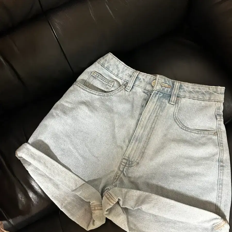 자라 롤업 청바지 34