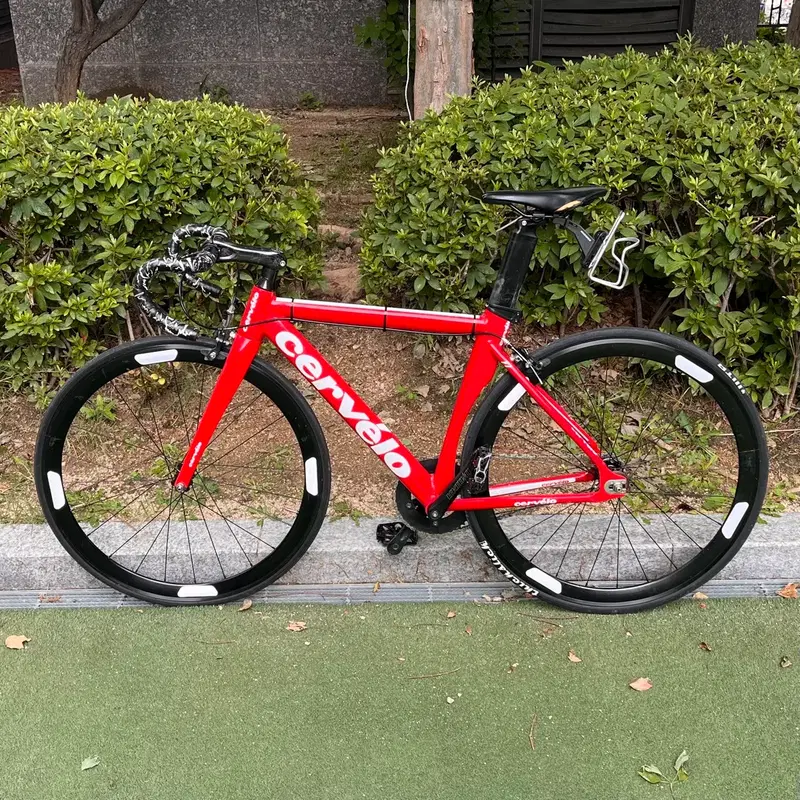 써벨로 F1 픽시 자전거