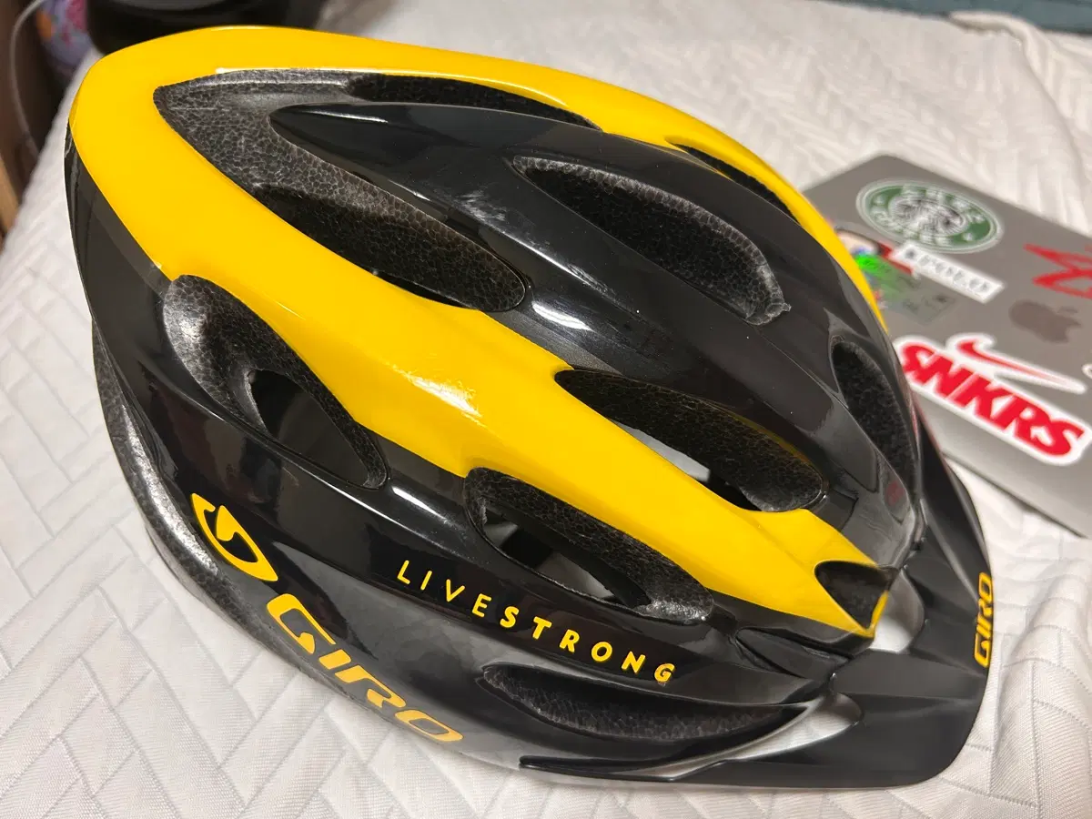 지로 LIVESTRONG 자전거 헬멧 옐로우/블랙