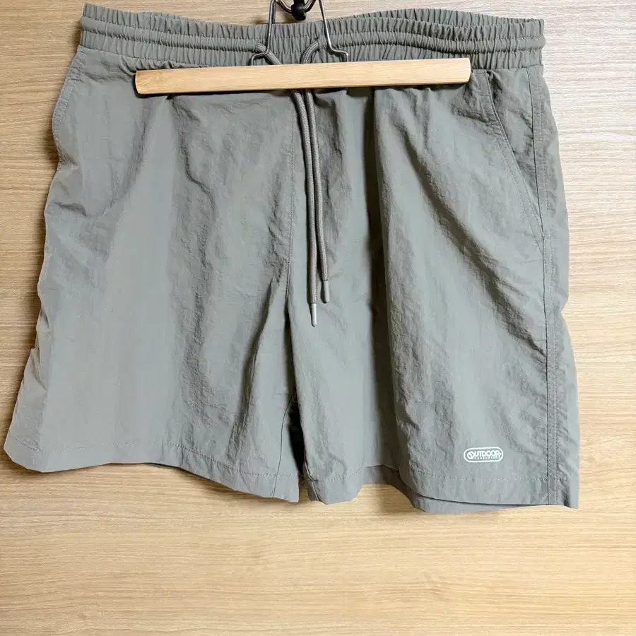 [L] OUTDOOR 아웃도어 프로덕츠 반바지 카키