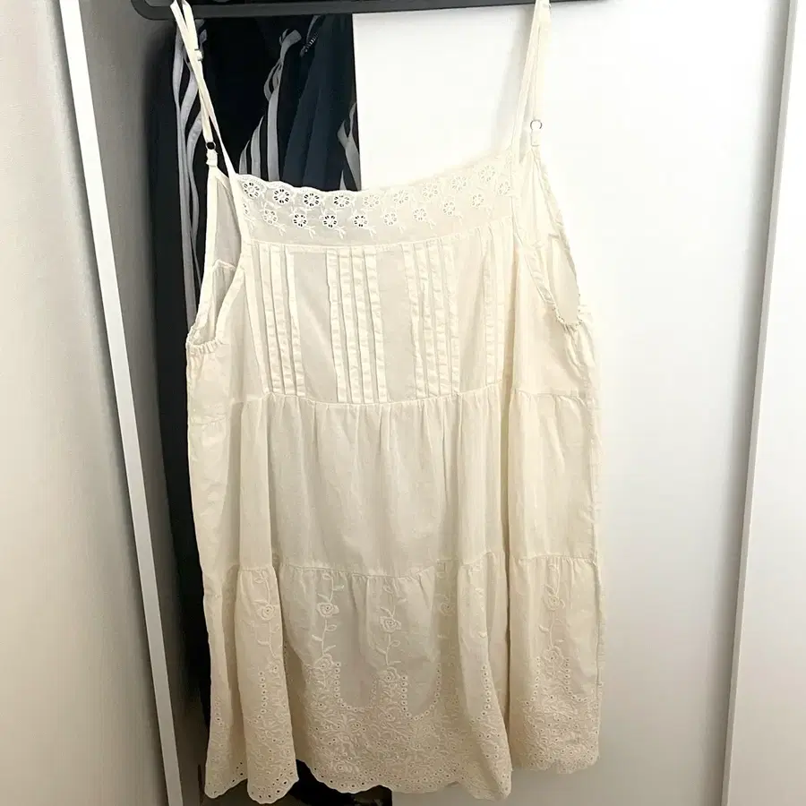 모리걸st) 레이어드 나시 판매합니다