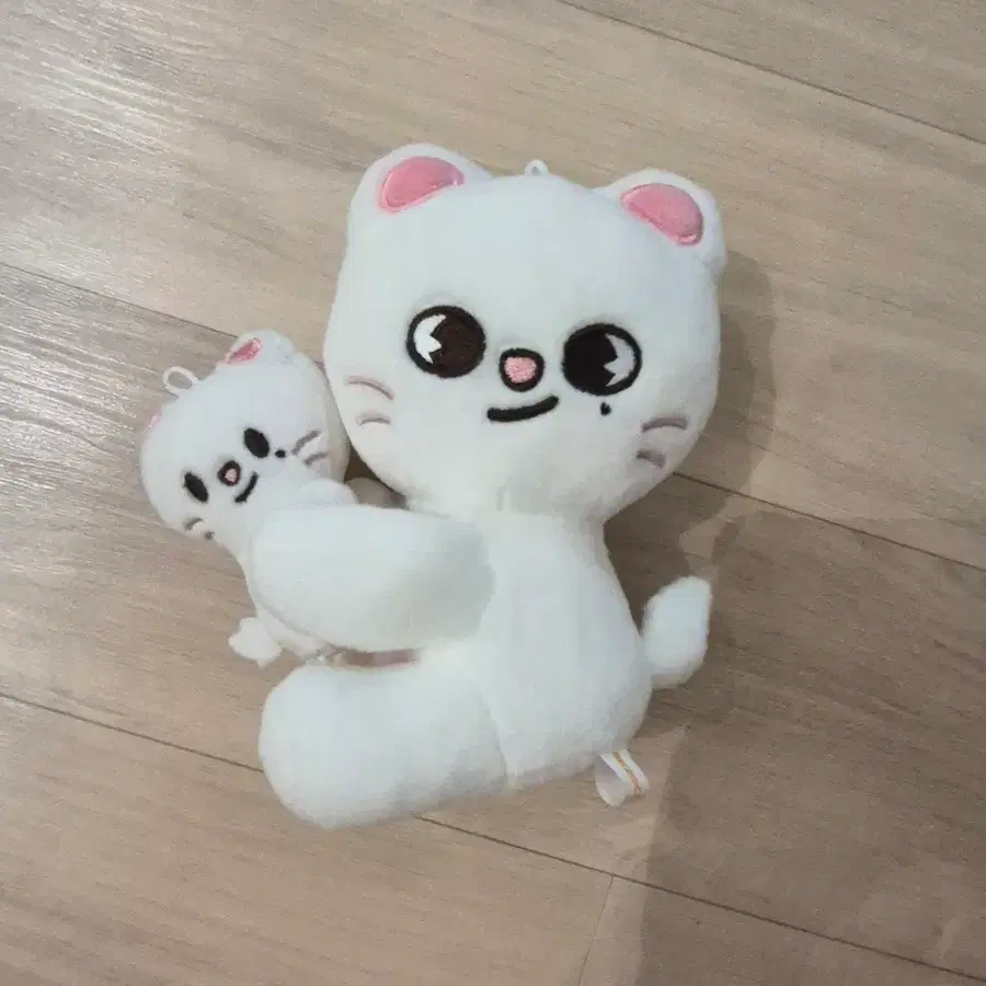 스키즈 현진 인형