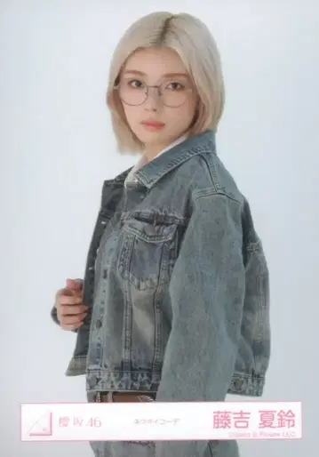 사쿠라자카46 5th TOUR 2025 'Addiction' 후지요시 카린 넥타이 코디 츄