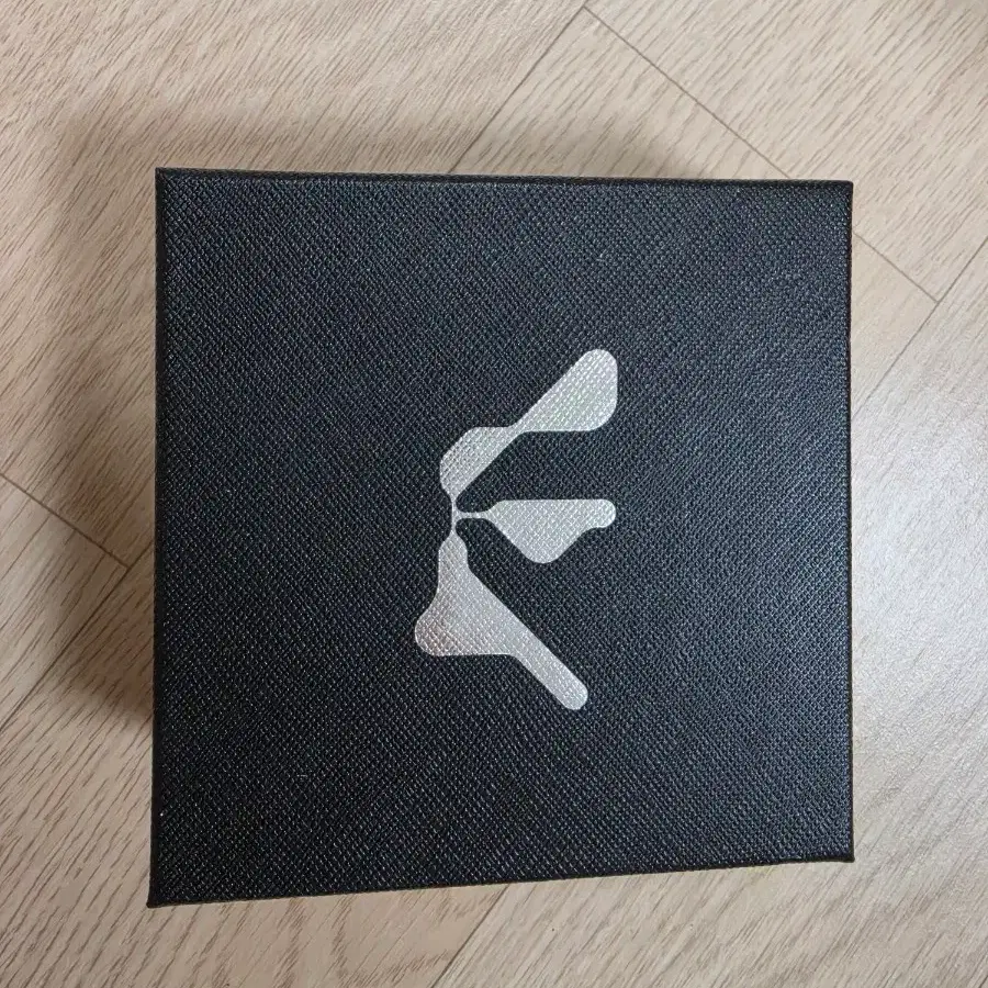 우즈 woodz 스웨이드 목걸이