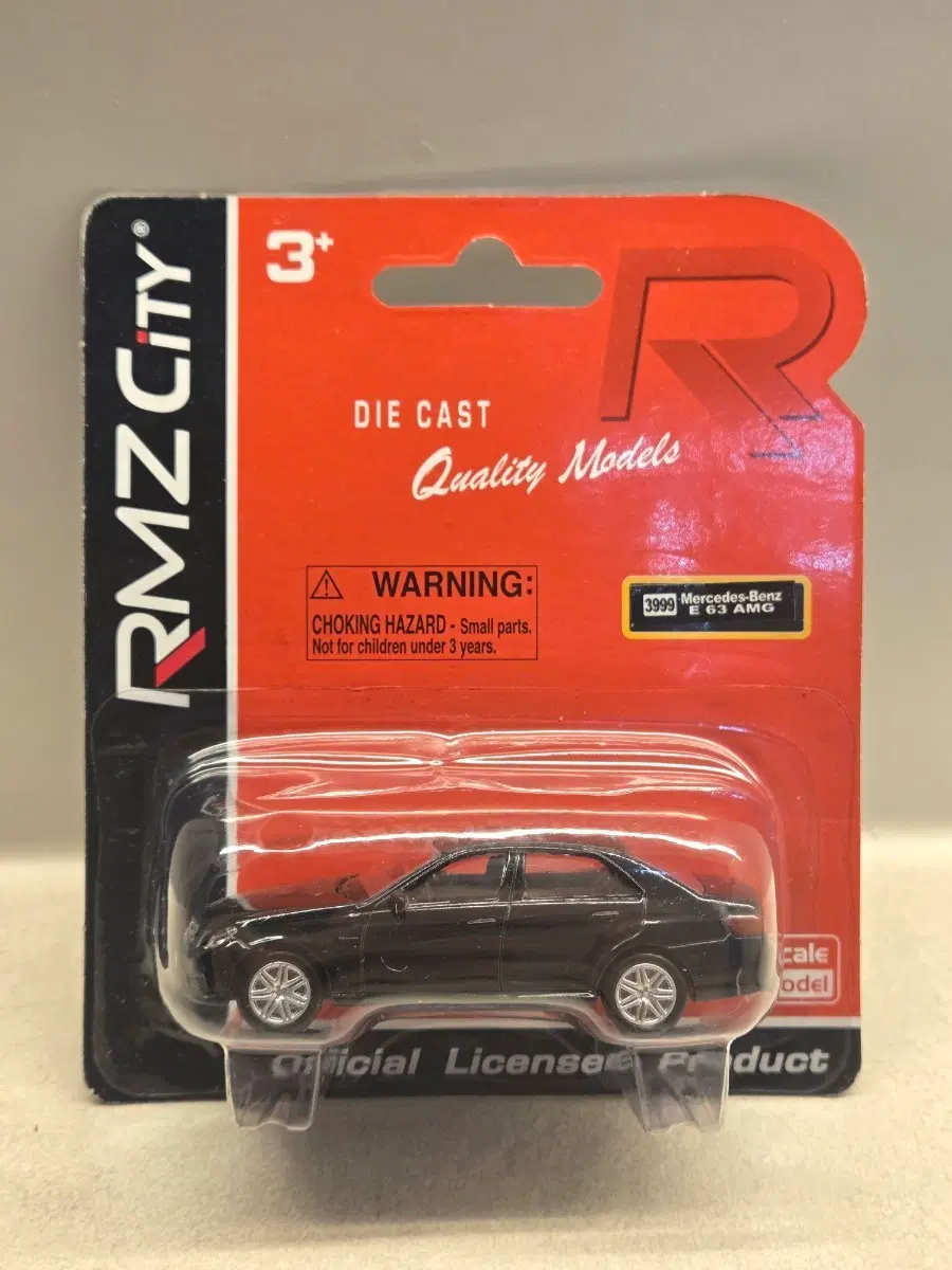 RMZ City 메르세데스 벤츠 E 63 AMG 레어 원카