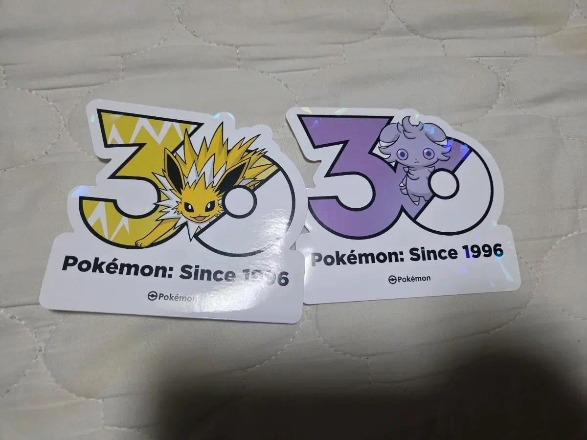 포켓몬스터 30주년 냐스퍼 , 쥬피썬더 스티커