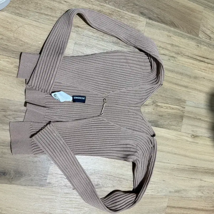 자크뮈스 프랄루 가디건