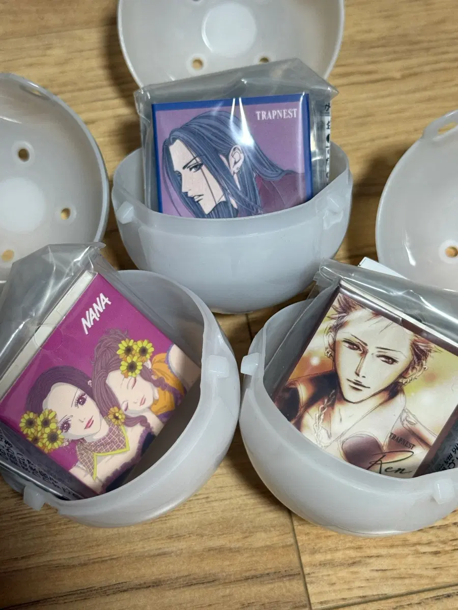 나나 가챠 3종