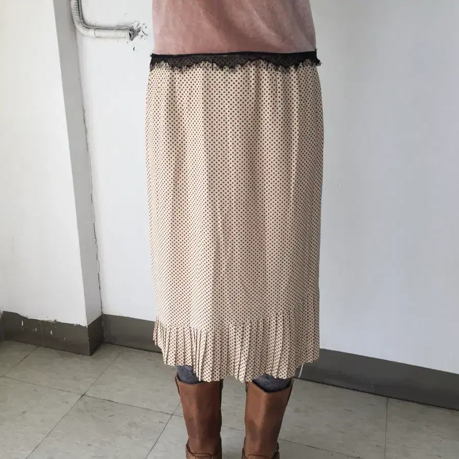 JPN Vintage 버터 도트 미디 플리츠 스커트