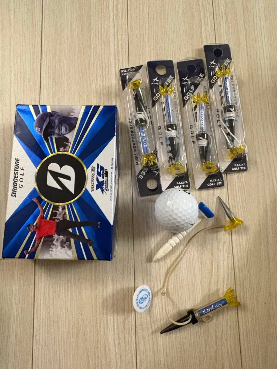 카시야 골프티 4개 + 브리지스톤 골프공 세트 +etc