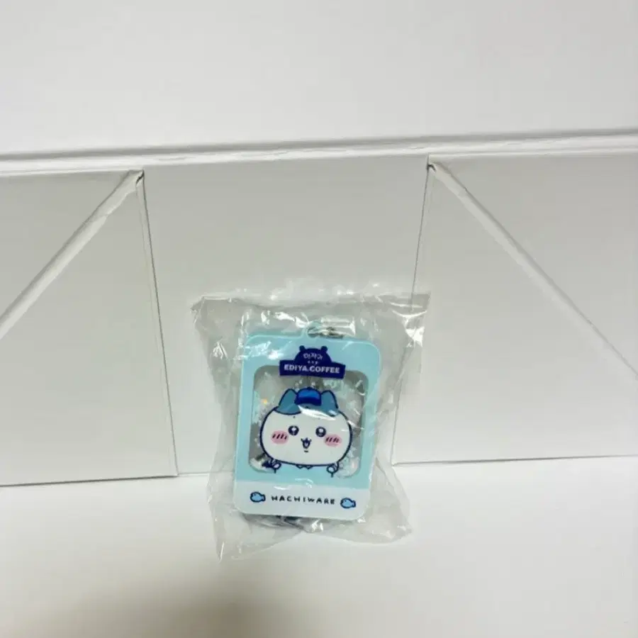 이디야 먼작귀 콜라보 키링