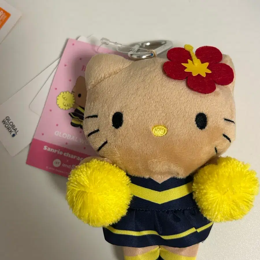 글로벌워크 치어리더 태닝 키티 인형 키링 새상품