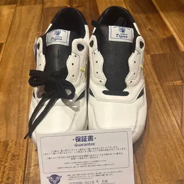 산가초 한신 타이거즈 스니커즈