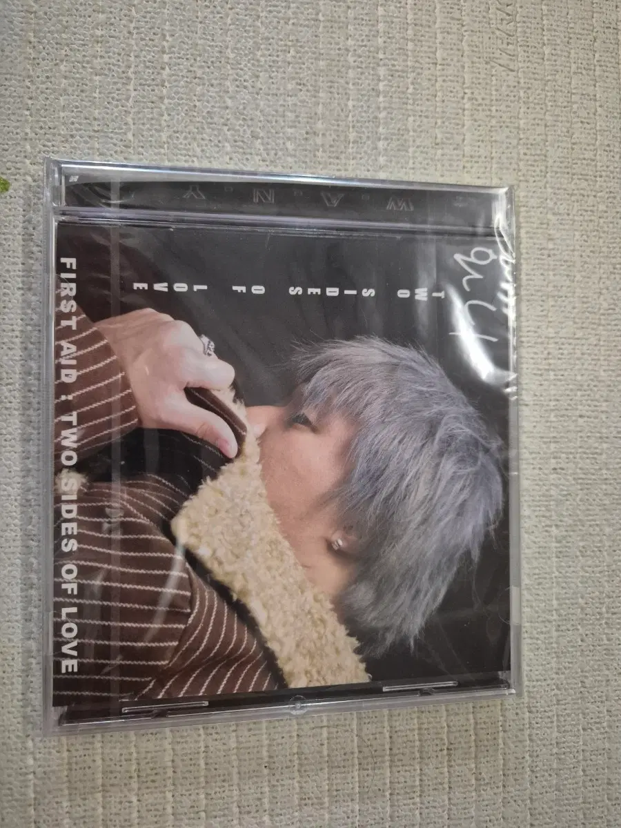 와니 Wany ㅡ First Aid CD 앨범